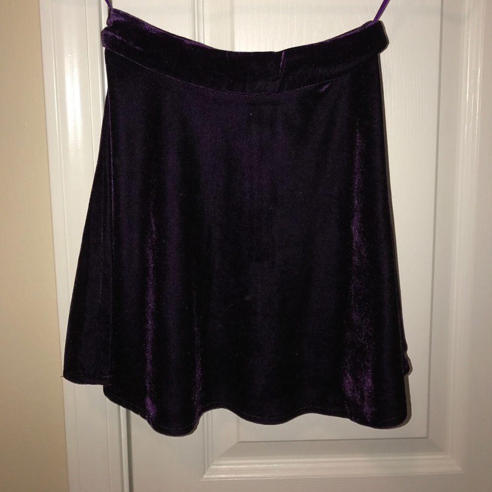 Two Piece Velvet Set - Picture 3 of 5